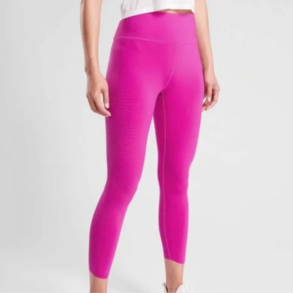 NWOT Athleta Hot Pink Laser Cut Capri Leggings Small - Picture 1 of 9